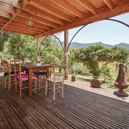 Apartman Awesome In W/ Wifi And 2 Bedrooms *